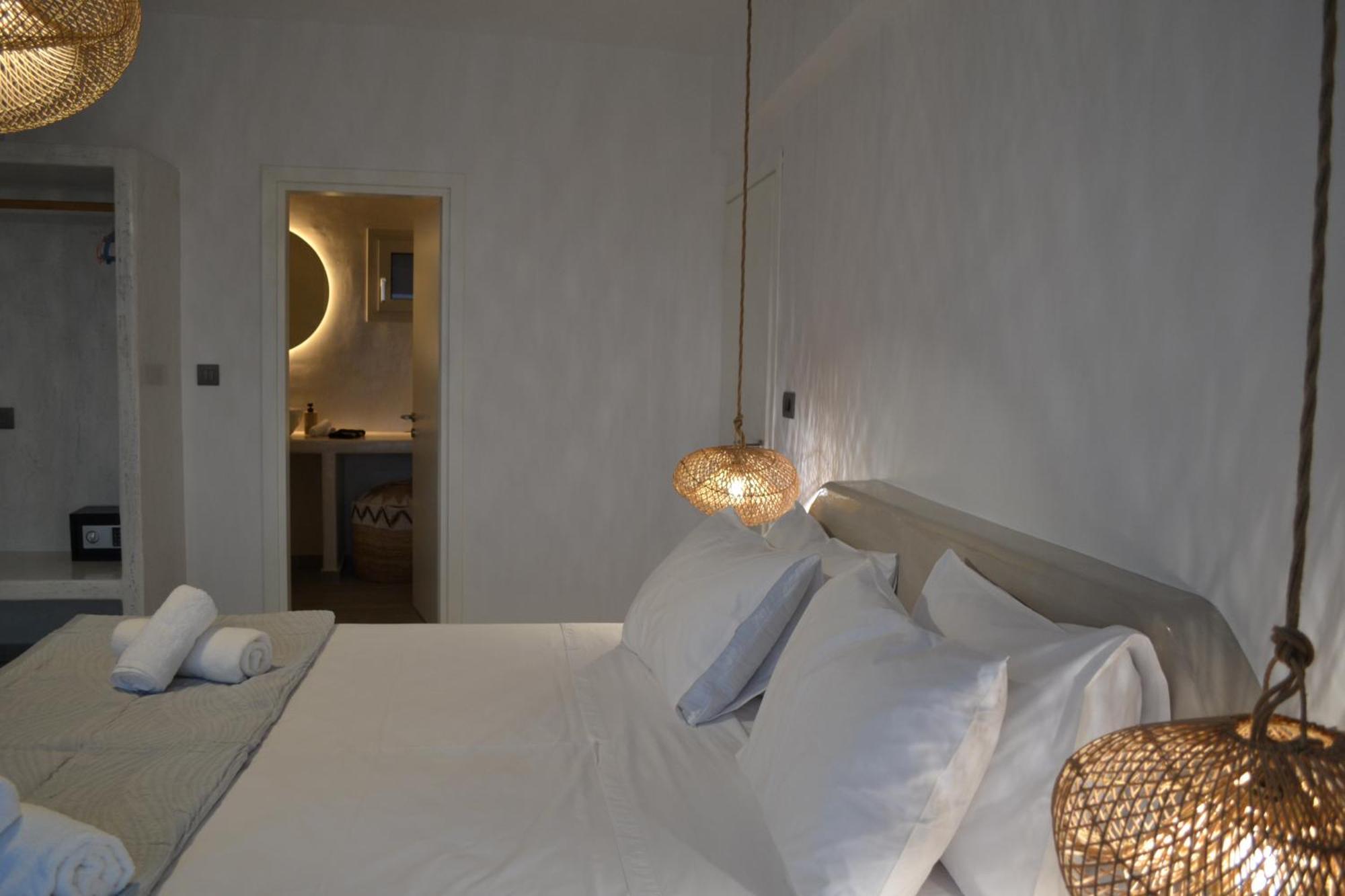 Erimo Vip Villa Vourvoulos Exterior photo